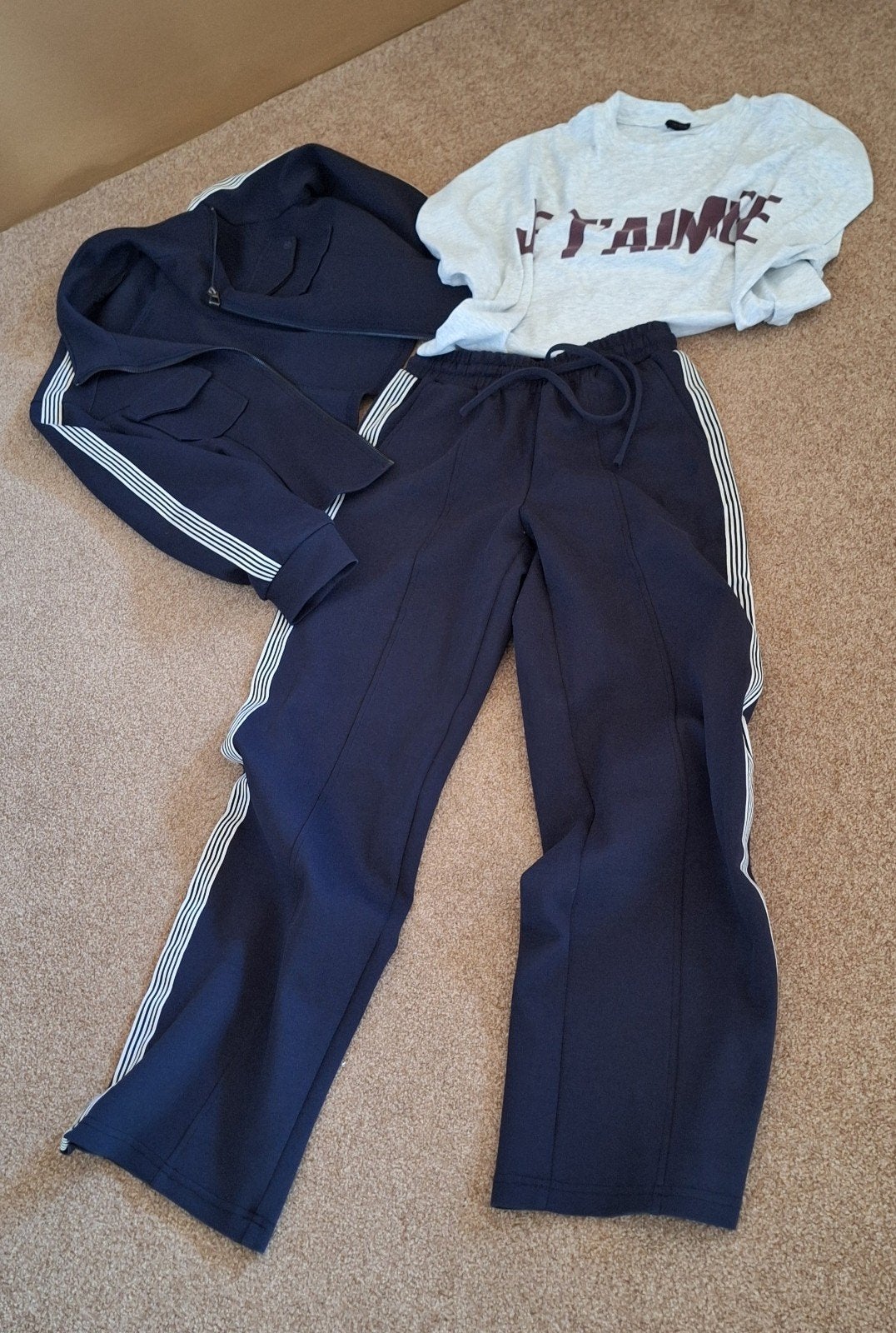 Dames kleding maat 38 compleet broek jas en shirt, Kleding | Dames, Ophalen, Zo goed als nieuw, Maat 38/40 (M)