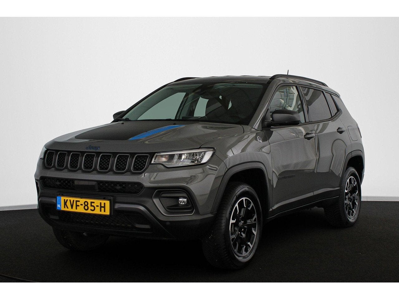 Jeep Compass 4xe 240 Plug-in Hybrid Electric Trailhawk SOH 9, Auto's, Automaat, Gebruikt, Automatische klimaatregeling, 4 cilinders