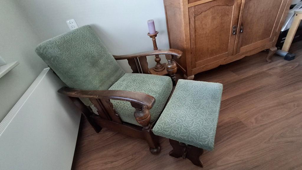 Ouderwetse rook fauteuil, Huis en Inrichting, Fauteuils, Ophalen, Gebruikt, 75 tot 100 cm, 50 tot 75 cm
