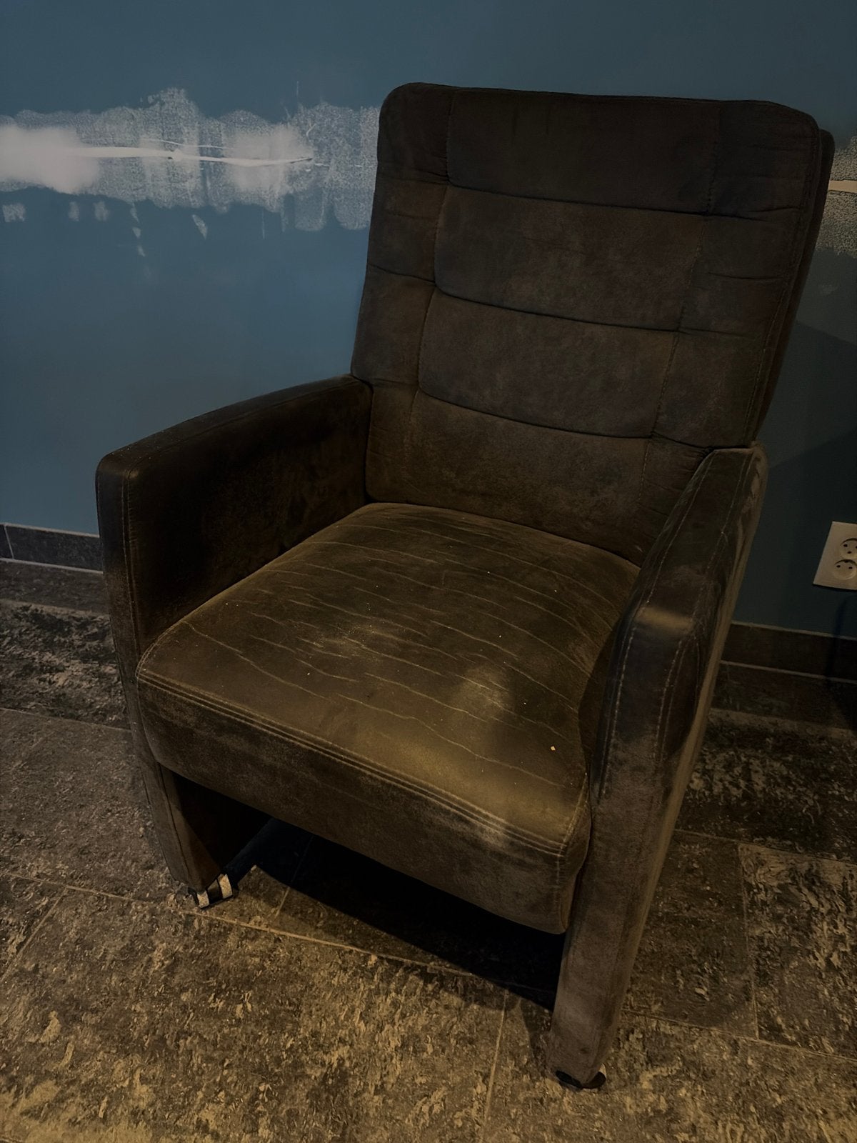 Gratis 4 stoelen met wieltjes, Ophalen, Gebruikt