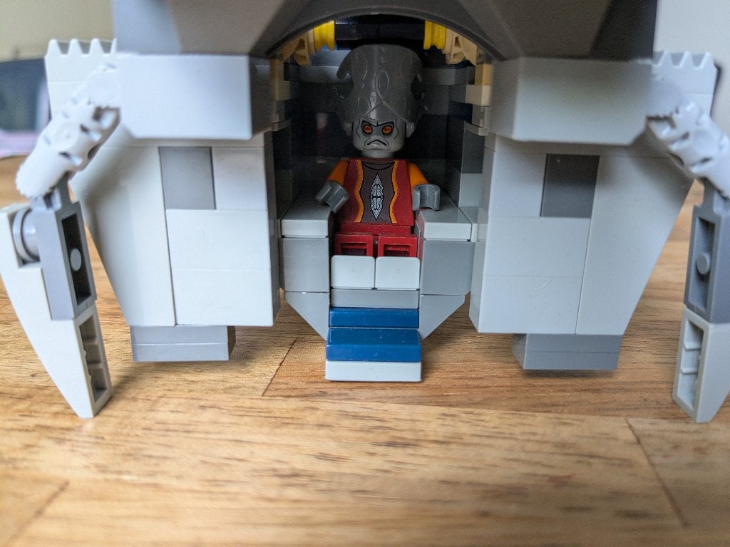 Foto 6 van Lego Star Wars Separatist Shuttle (8036)