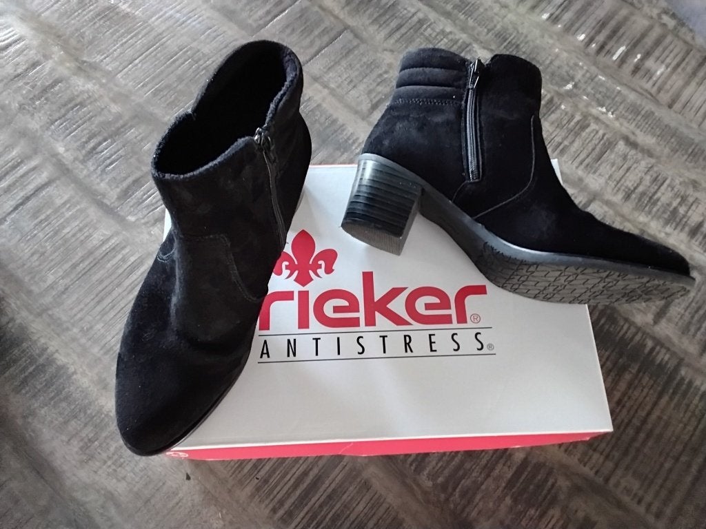 RIEKER ANTI STRESS LAARSJES MAAT 40, Zwart, Lage of Enkellaarzen, Ophalen of Verzenden, Zo goed als nieuw
