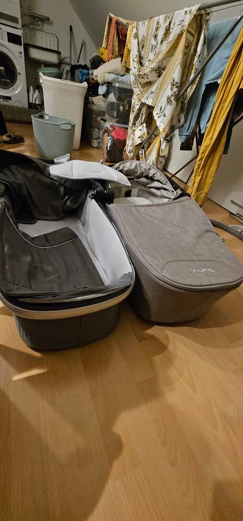 Complete Nuna IVVI Kinderwagen + NIEUWE Demi Next Reiswieg (, Kinderen en Baby's, Kinderwagens en Combinaties, Zo goed als nieuw