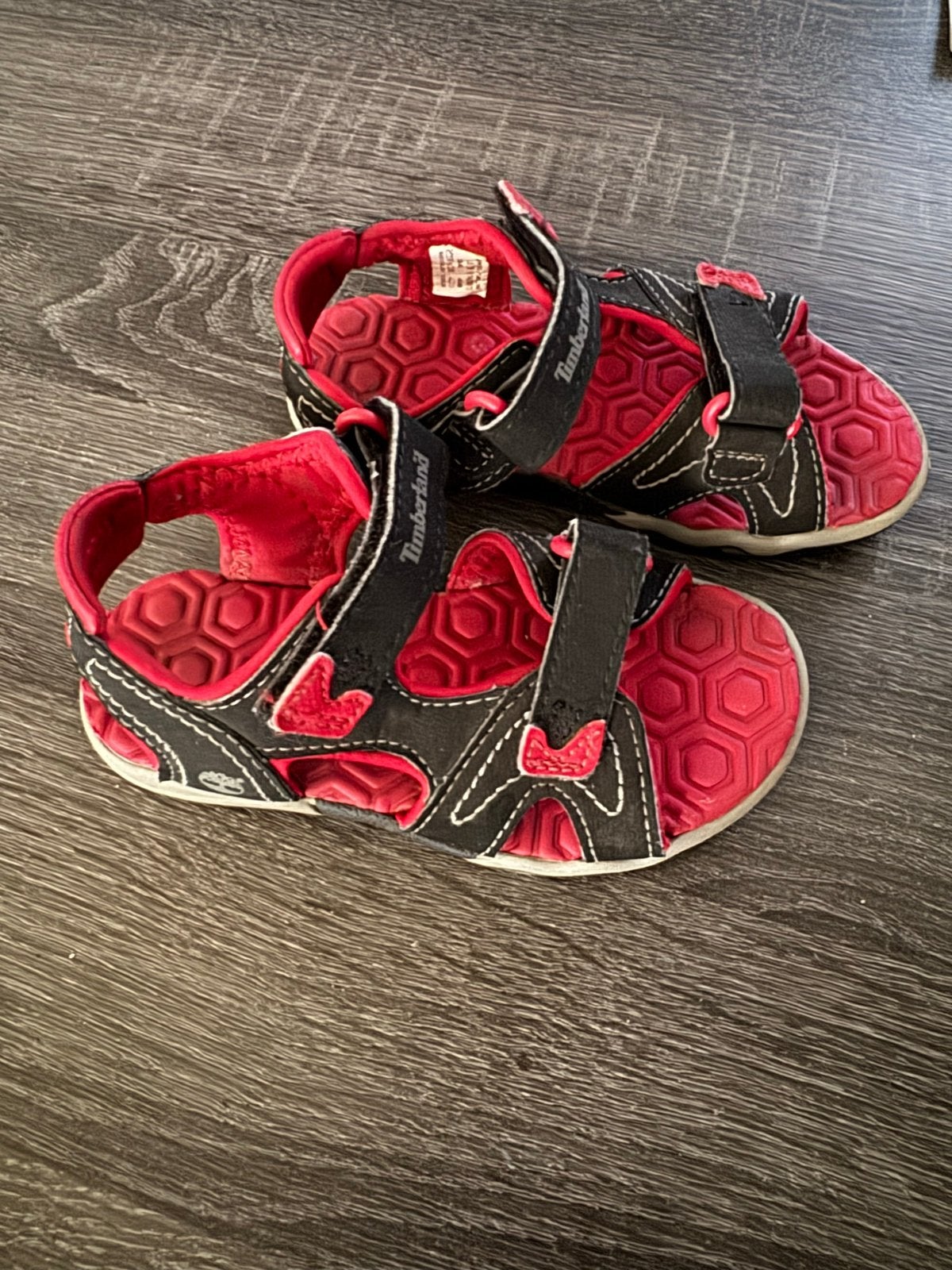 Timberland sandalen rood/zwart maat 26, Gebruikt, Overige typen, Ophalen of Verzenden, Jongen