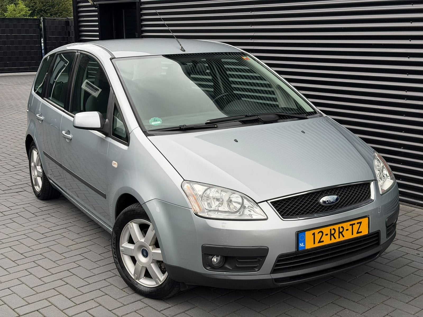 Ford C-Max 1.6 74KW 2005 Grijs, Auto's, Voorwielaandrijving, 1596 cc, 4 cilinders, 100 pk