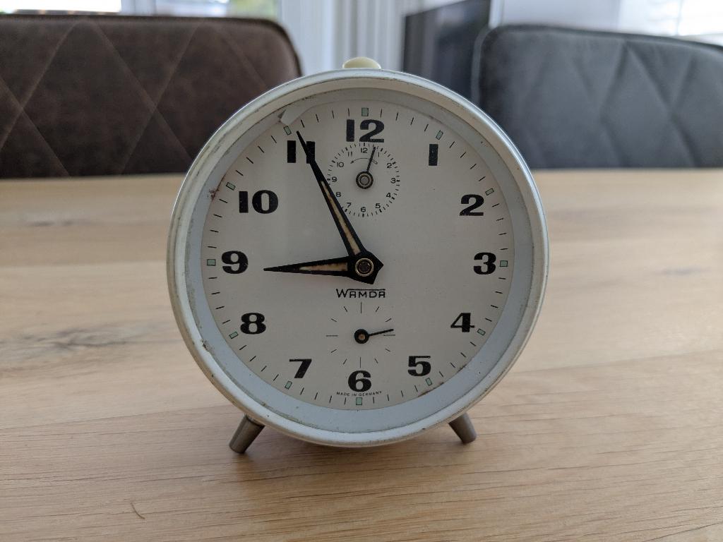 Vintage wekker (Wamda), Antiek en Kunst, Curiosa en Brocante, Ophalen