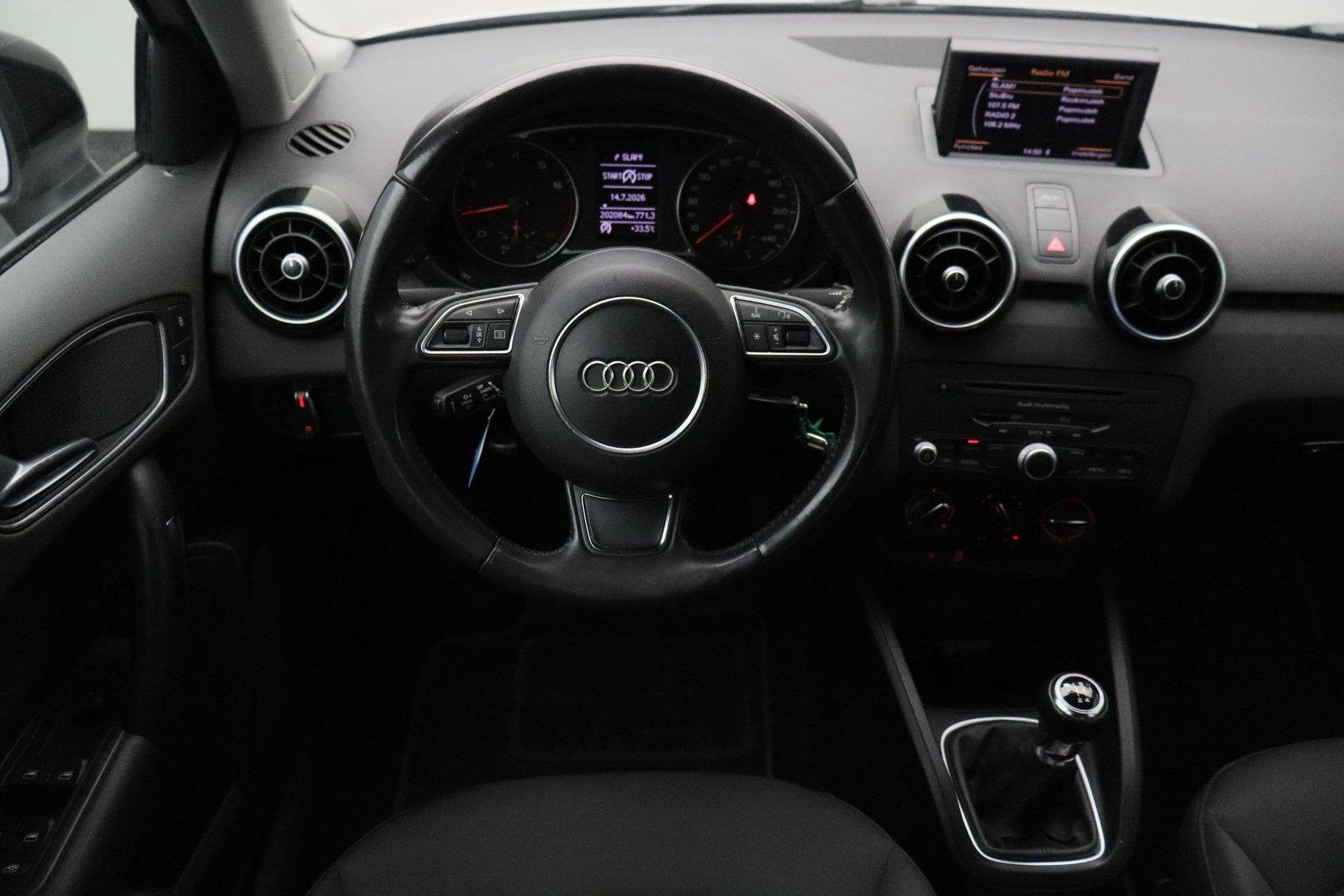 Audi A1 Sportback 1.2 TFSI Admired S-Line 2013 | Airco | Cru, Auto's, Audi, Voorwielaandrijving, Euro 5, Zwart, 4 cilinders
