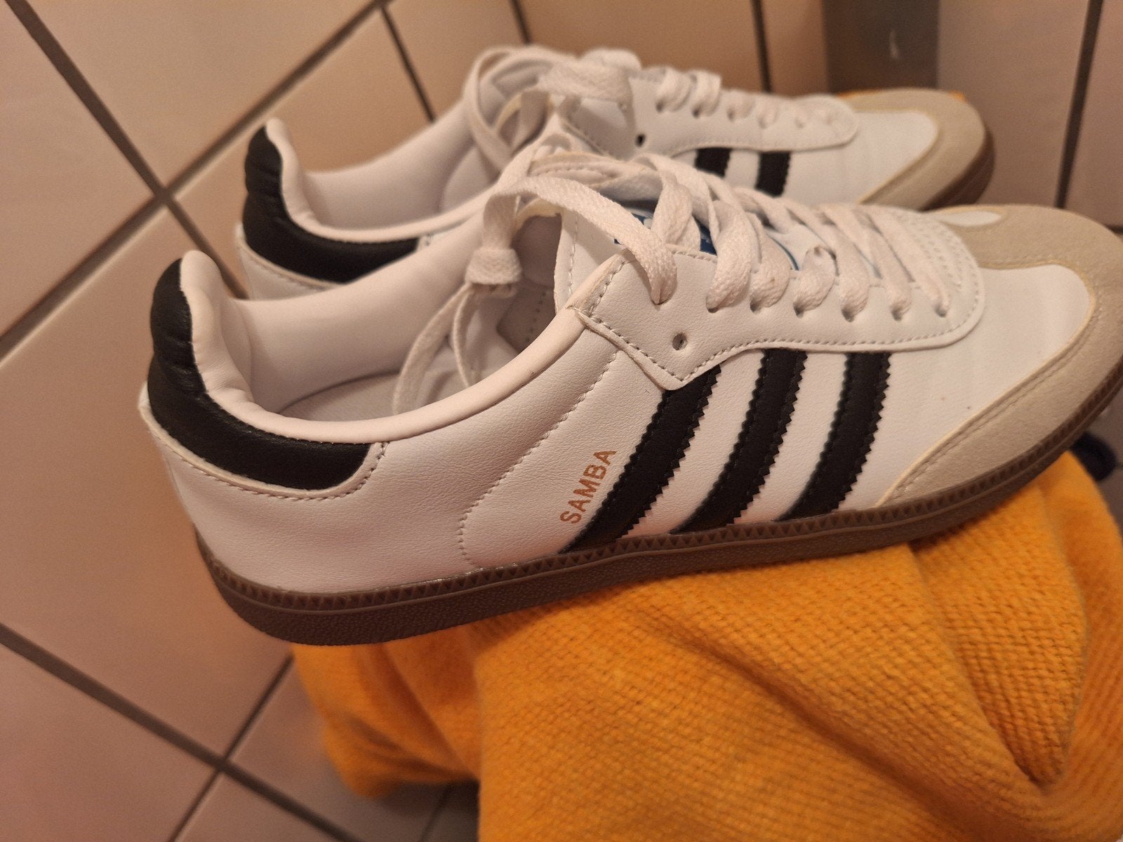 adidas samba maat 42, Adidas, Wit, Nieuw, Ophalen of Verzenden