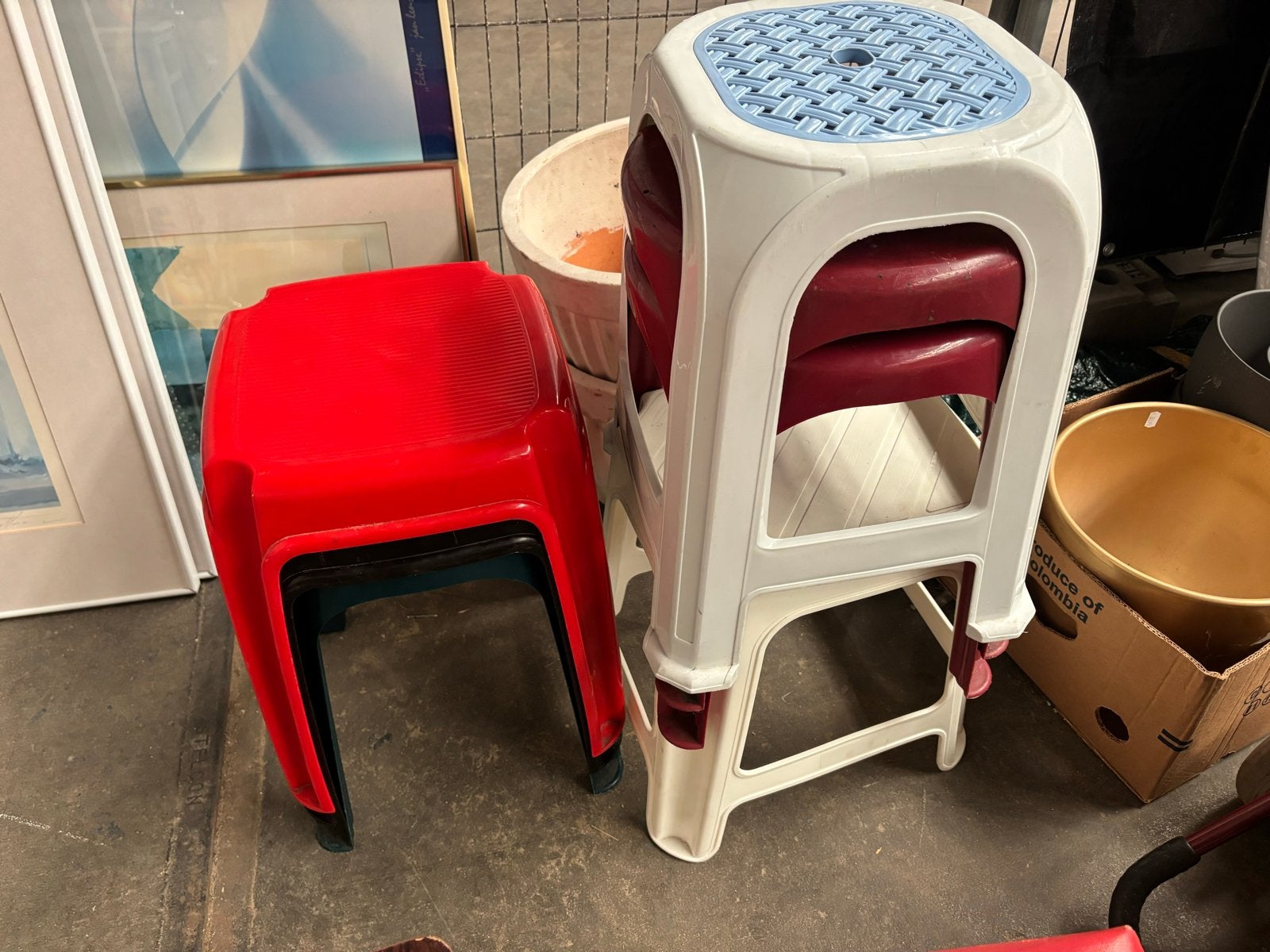 7 plastic krukjes - Rood en wit/blauw, Ophalen, Gebruikt, Kunststof