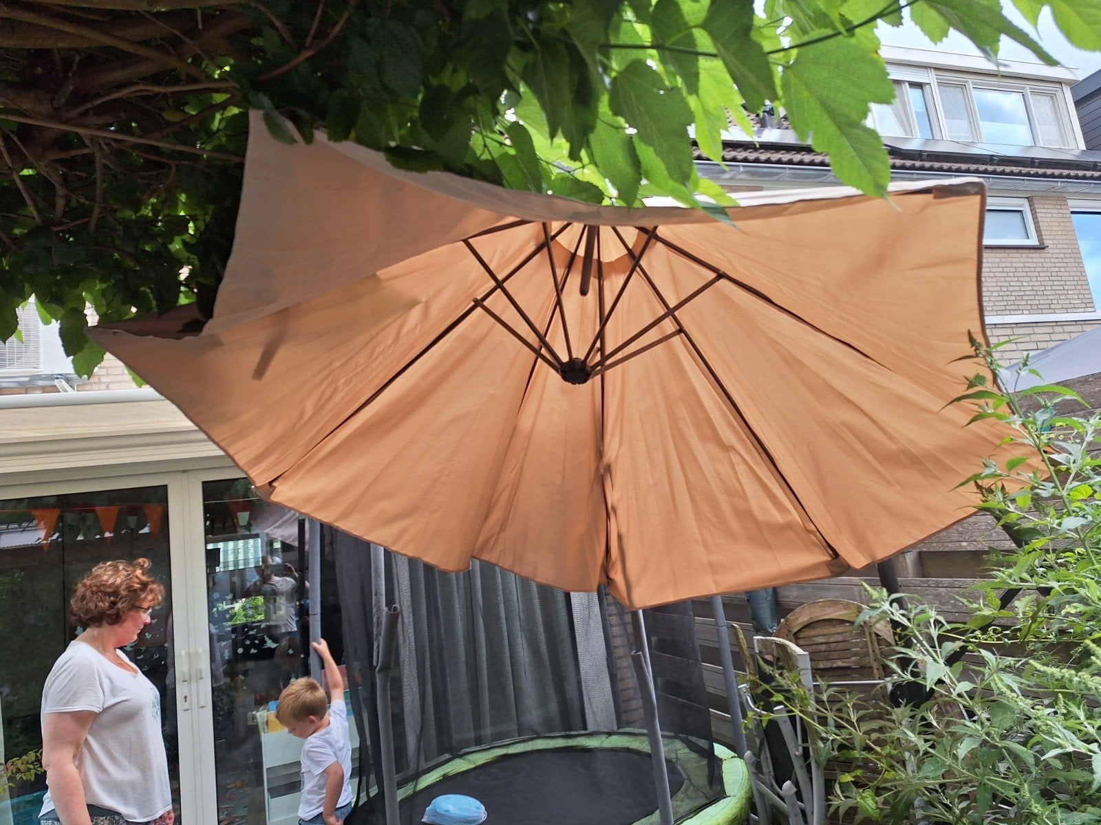 Parasol met waterblokken voor verzwaarde voet, Ophalen, 2 tot 3 meter, Zweefparasol, Verstelbaar