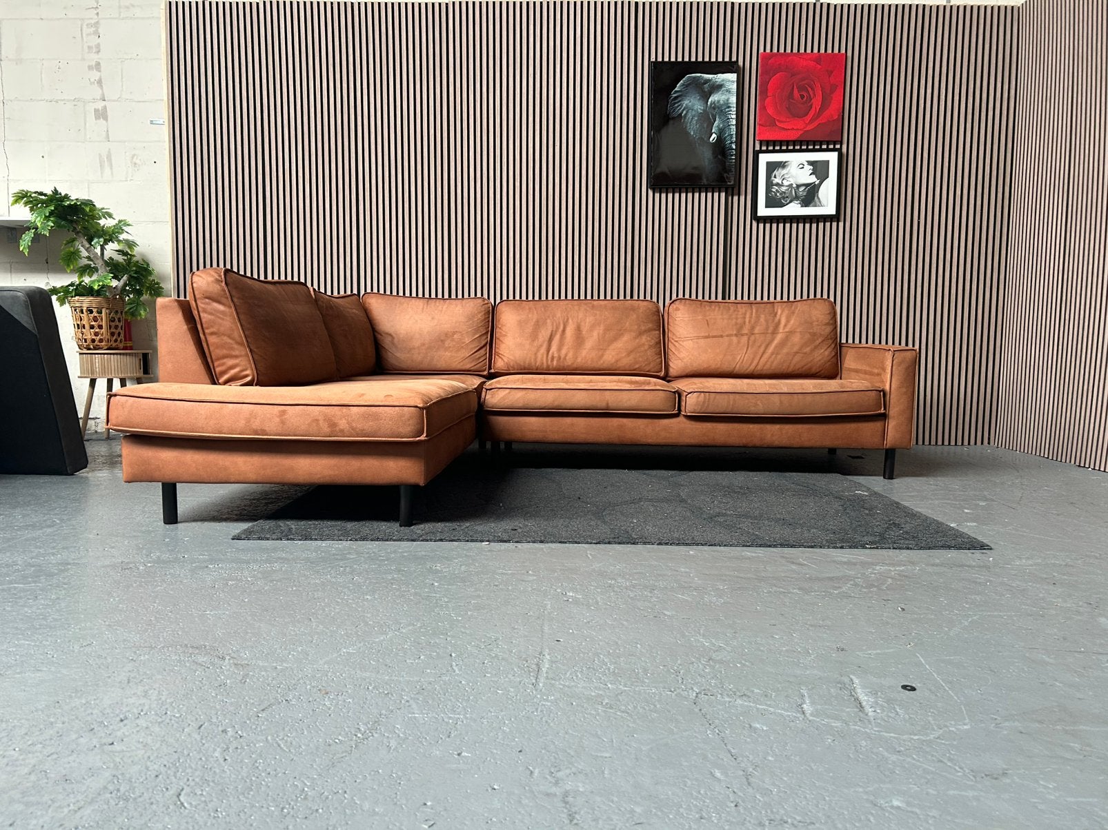 GRATIS LEVERING Hoekbank Cognac  290X210 GEREINIGD