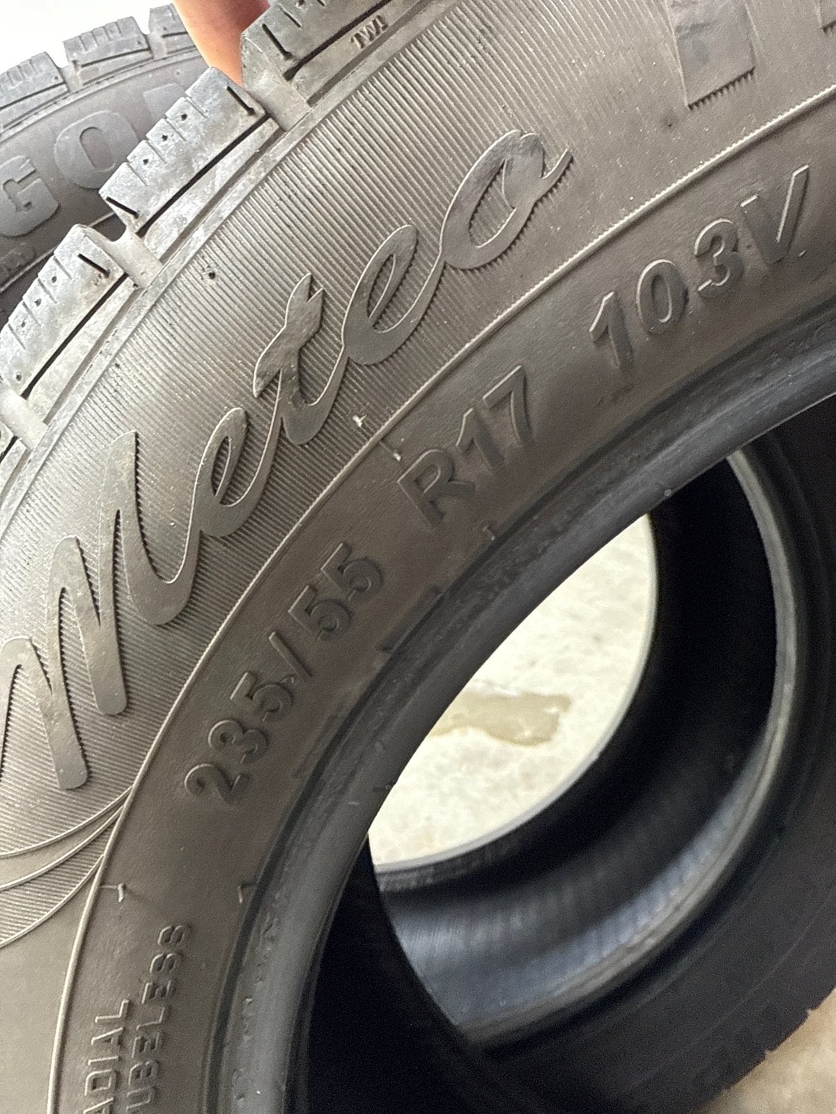 Gebruikte 235/55 R17 103V 2 banden, Ophalen of Verzenden, Gebruikt