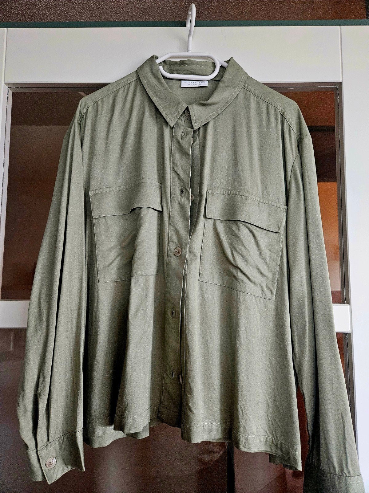 Blouse 46/48 zacht groen, Ophalen of Verzenden, Zo goed als nieuw, Maat 46/48 (XL) of groter, Groen