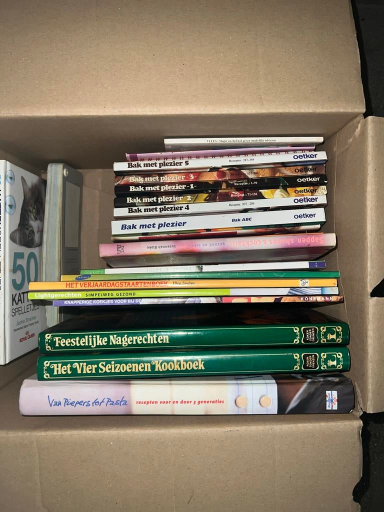Grote collectie kookboekjes  (15+ boeken), Boeken, Partijen en Verzamelingen, Ophalen, Gelezen