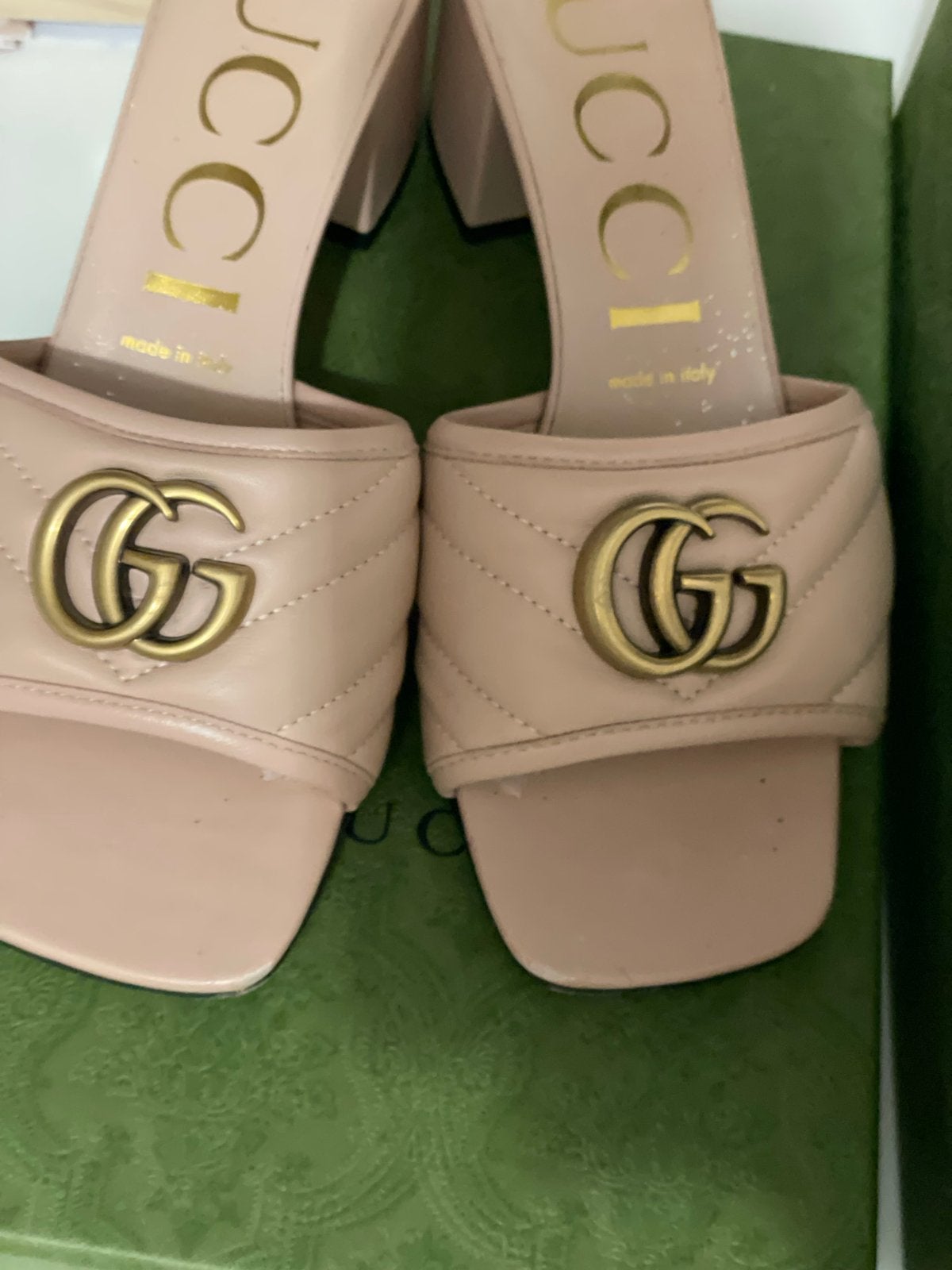Gucci Marmont GG Muiltjes - Origineel, Kleding | Dames, Ophalen of Verzenden, Zo goed als nieuw, Beige, Sandalen of Muiltjes