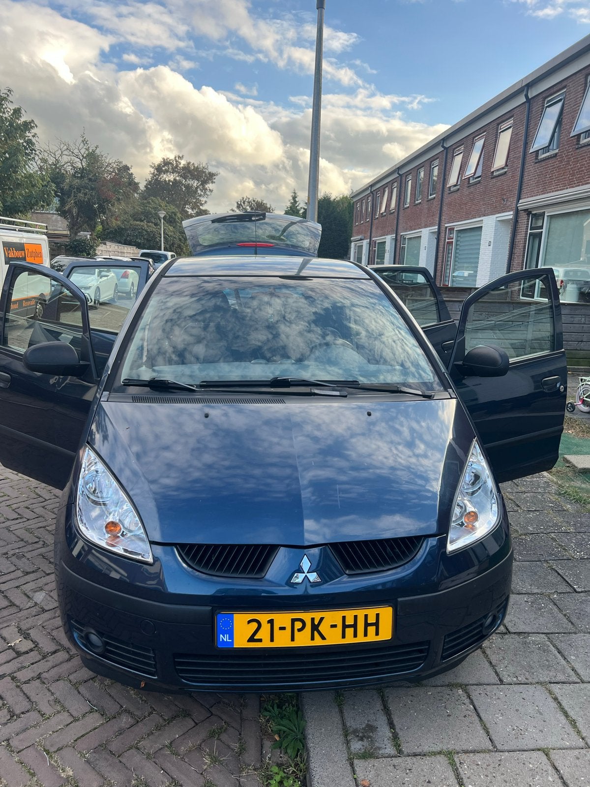 Mitsubishi Colt 1.5 CZ5 2004 Blauw NAP!!, Auto's, Voorwielaandrijving, 40 €/maand, 4 cilinders, 965 kg