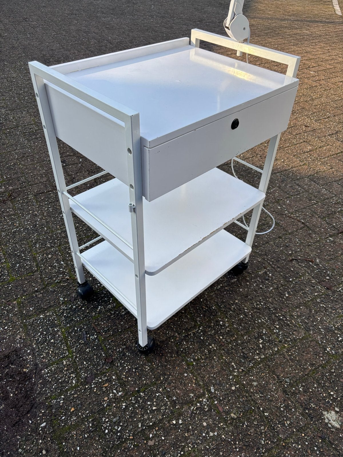 Witte trolley met lade en planken, Ophalen, Gebruikt