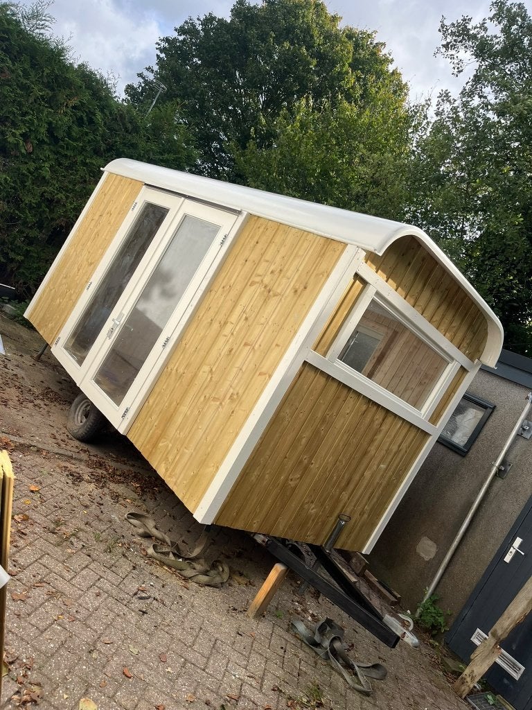 pipo schaft tinywagen schafkeet