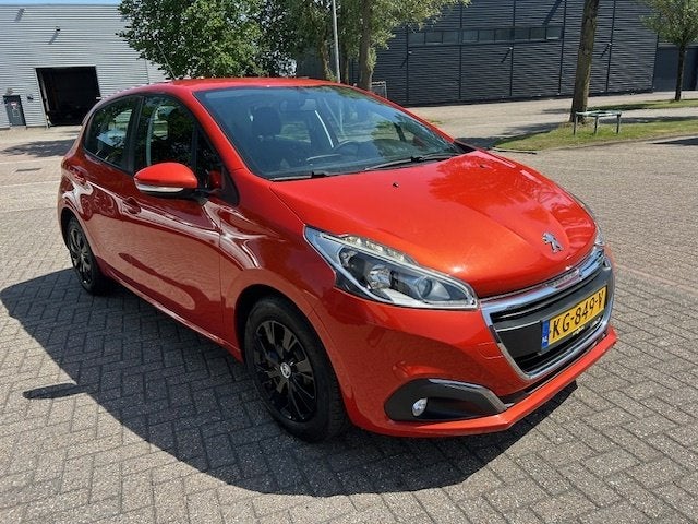 Peugeot 208 1.2 PureT. Blue Lion NAVI CRUISE PDC NAP, Auto's, Stof, Gebruikt, 23 km/l, Origineel Nederlands
