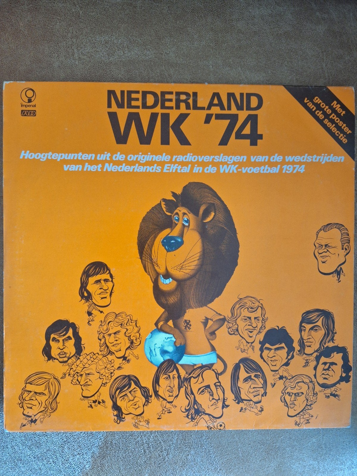 LP Voetbal WK 1974 met grote Poster van de selectie, Ophalen of Verzenden, Gebruikt, Overige typen