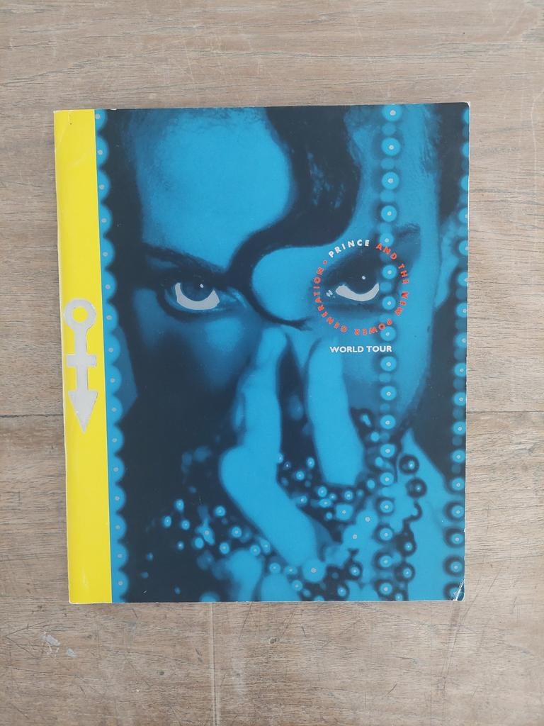 Prince and The New Power Generation World Tour boek, Ophalen of Verzenden, Gebruikt, Boek, Tijdschrift of Artikel