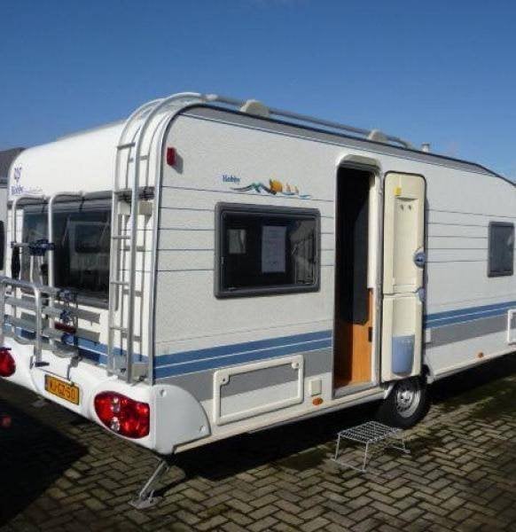 Hobby Excellent 495 UFe 2002 | Zeer compleet & netjes, Caravans en Kamperen, Caravans, Rondzit, Hobby, Frans bed, 4 tot 5 meter