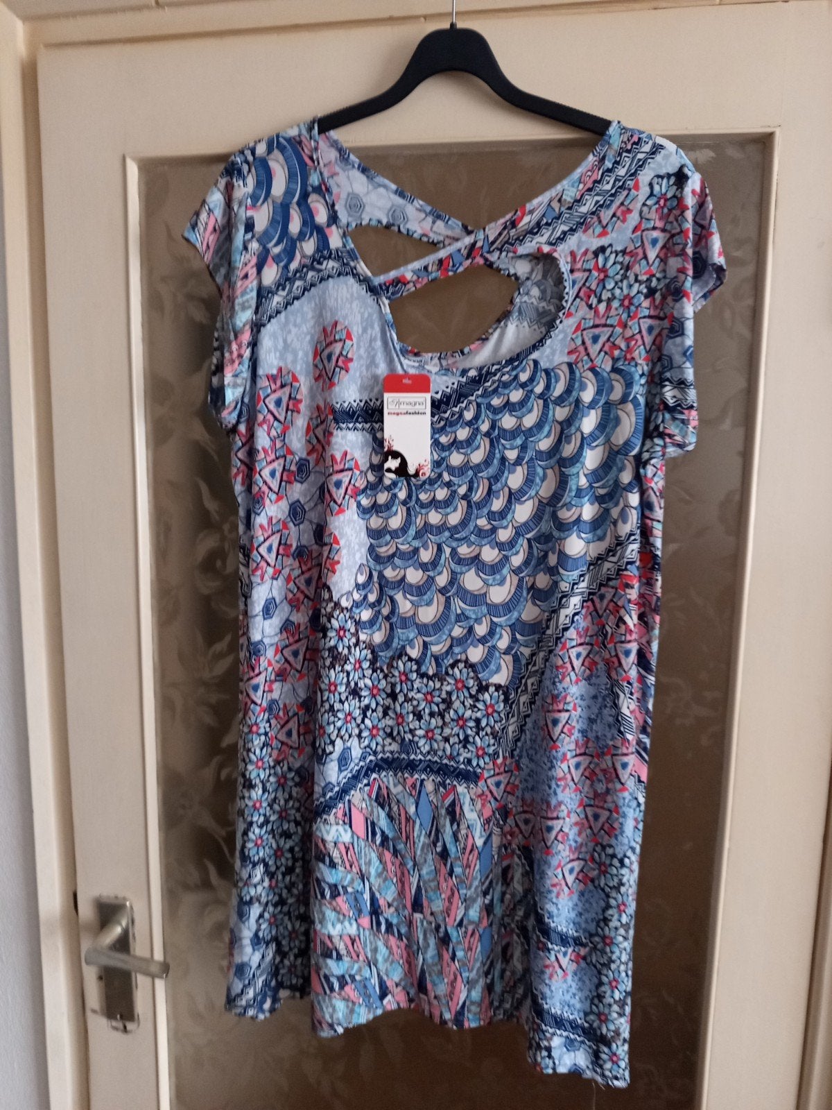 Magna Fashion Jurk met Patroon en Open Rug Detail, Meerkleurig, Maat 46/48 (XL) of groter, Nieuw, Ophalen of Verzenden
