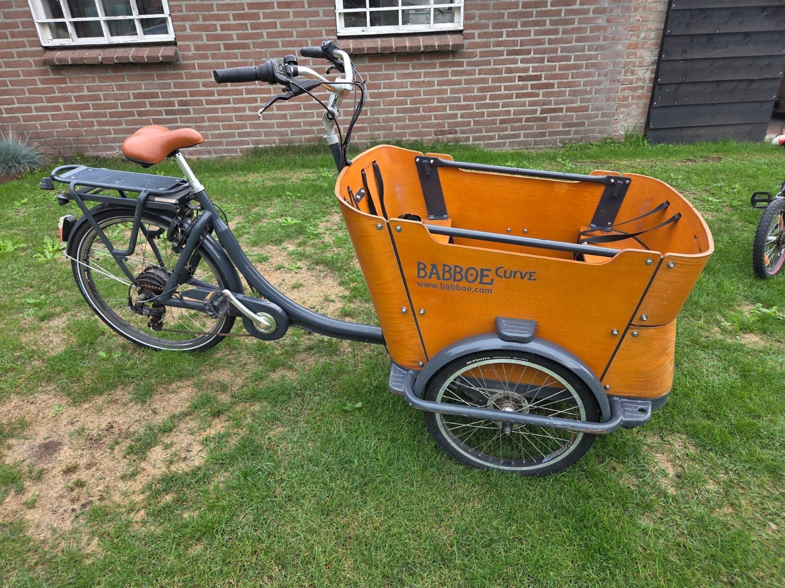 Babboe Curve Bakfiets - Ideaal voor gezinnen, 4 kinderen of meer, Gebruikt, Elektrisch, Trommelrem