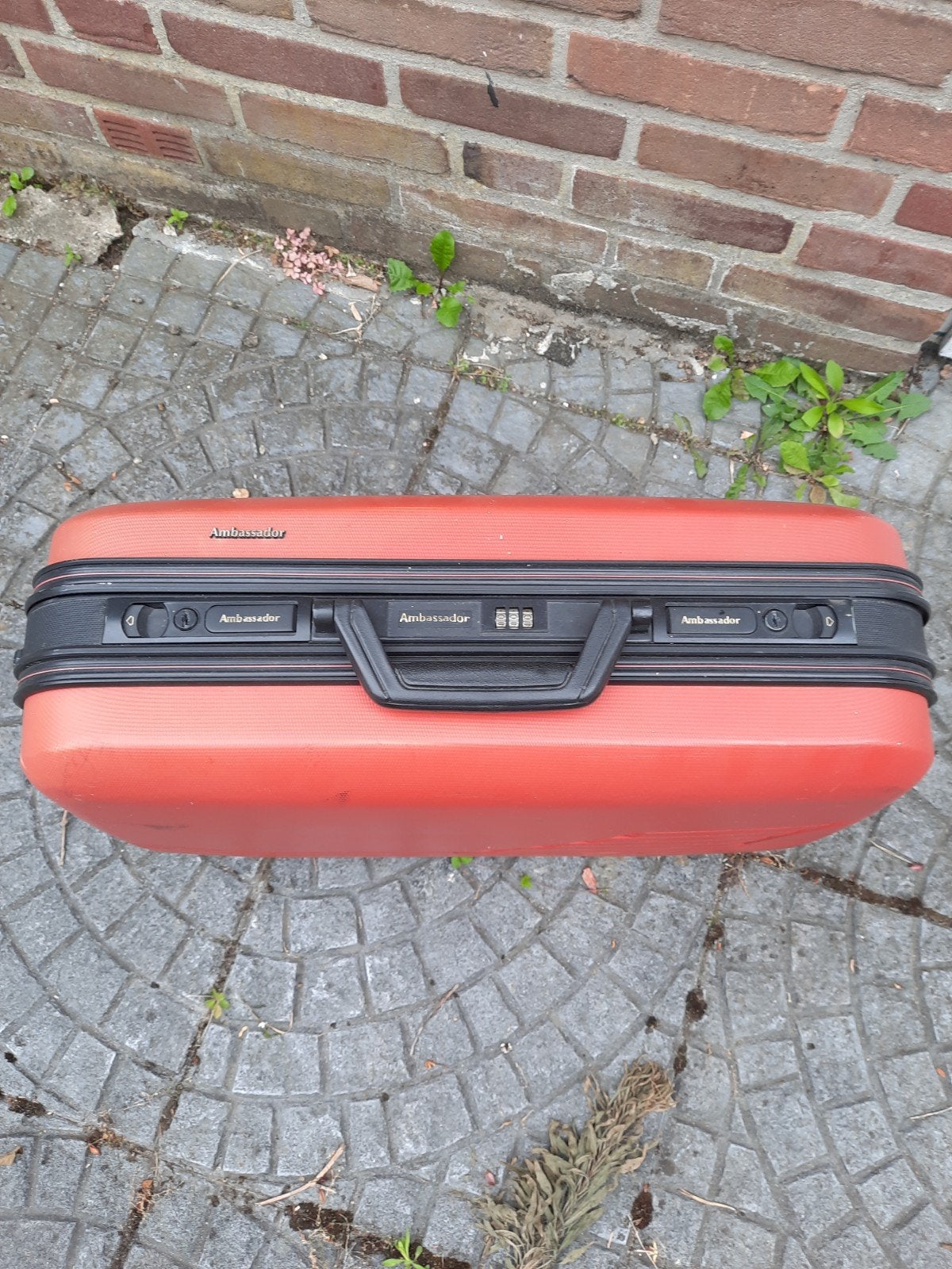 ROOD KOFFER AMBASSADOR, Ophalen, Gebruikt, Hard kunststof