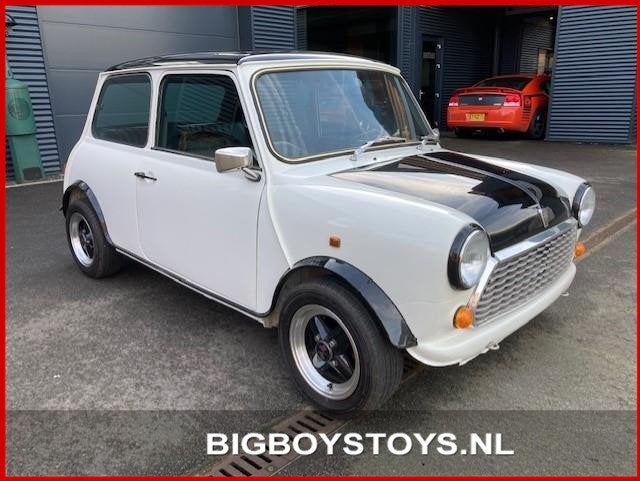 Austin Mini 1000 Mayfair 1275 GT, Auto's, Oldtimers, Austin, Zwart, 4 stoelen, 61 pk
