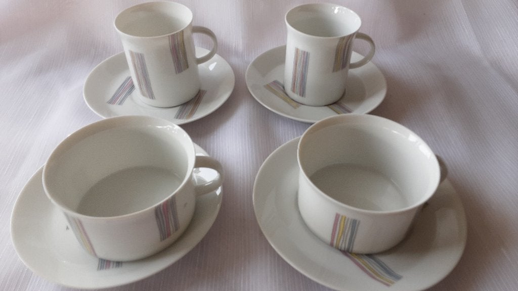 ROSENTHAL HALENSEE kopjes met schoteltjes 4 stuks, Ophalen of Verzenden, Zo goed als nieuw, Overige stijlen, Kop(pen) en/of Schotel(s)