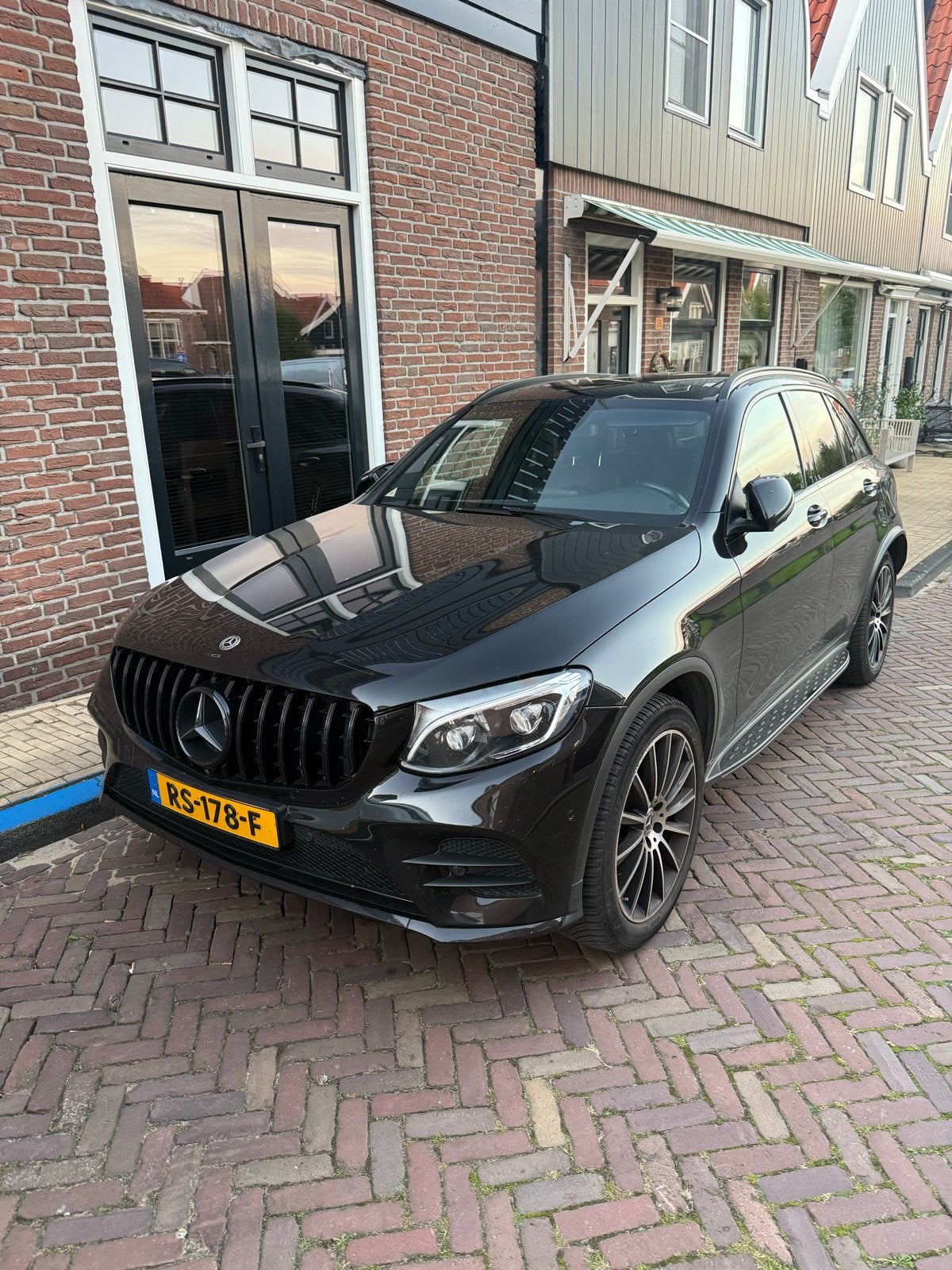 Mercedes-Benz GLC 250 211pk 4MATIC 9G-TRONIC 2018 Zwart, Auto's, Automaat, 15 km/l, 4 cilinders, Zwart