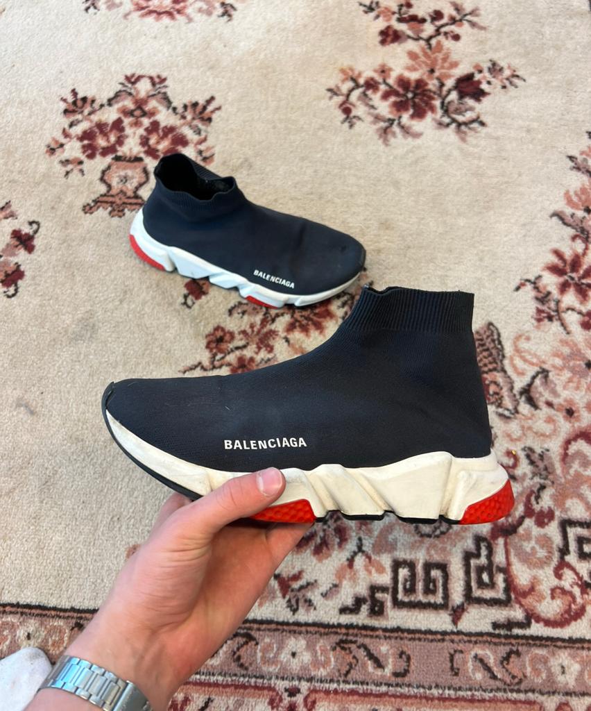 Balenciaga Speed Runner Zwart Wit Rood Maat 41,5, Kleding | Heren, Schoenen, Zwart, Ophalen of Verzenden, Sneakers of Gympen, Gedragen