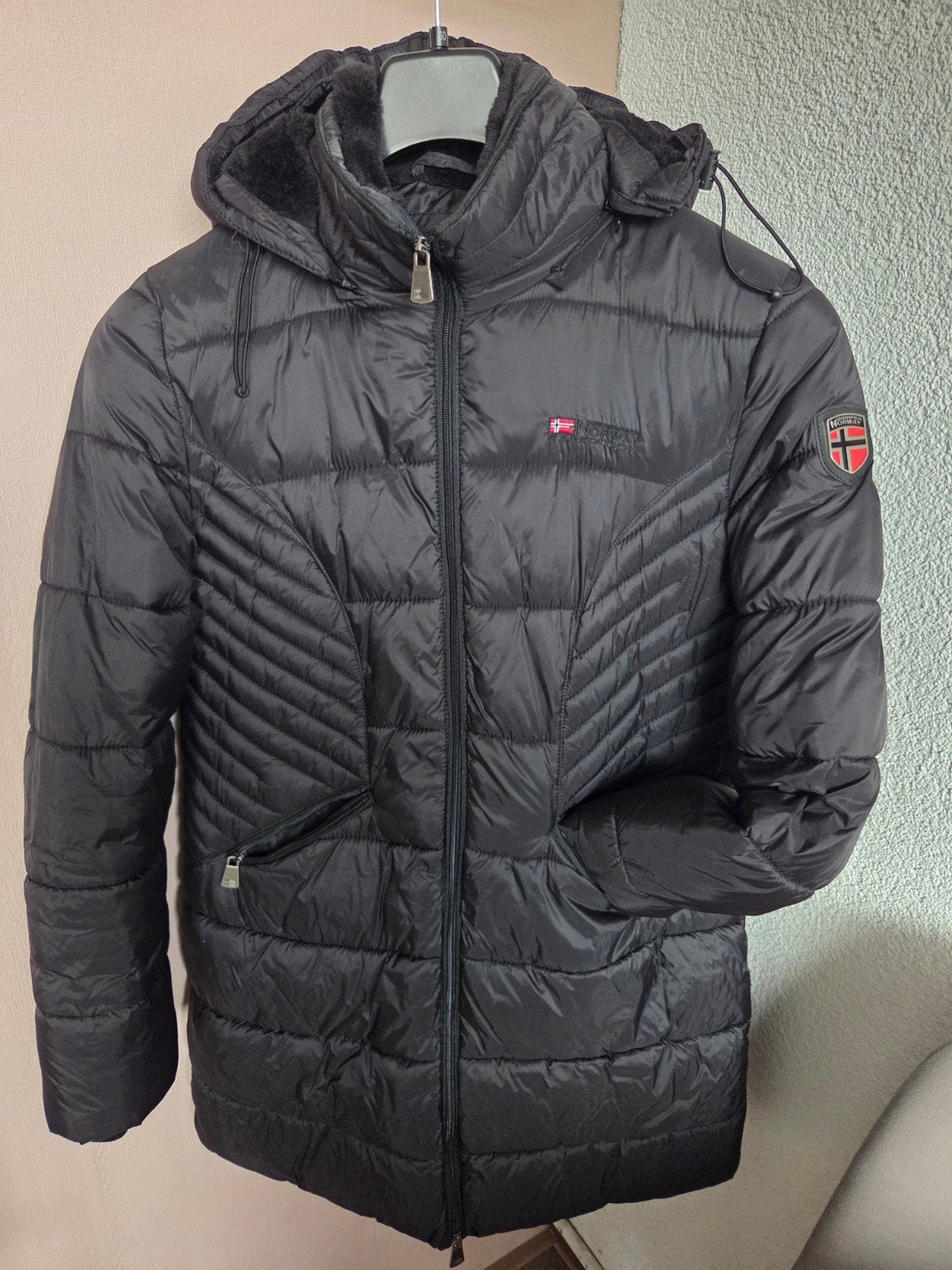 Geographical Norway Dames Winterjas - Zo goed als nieuw, Kleding | Dames, Zwart, Ophalen of Verzenden, Zo goed als nieuw, Maat 42/44 (L)
