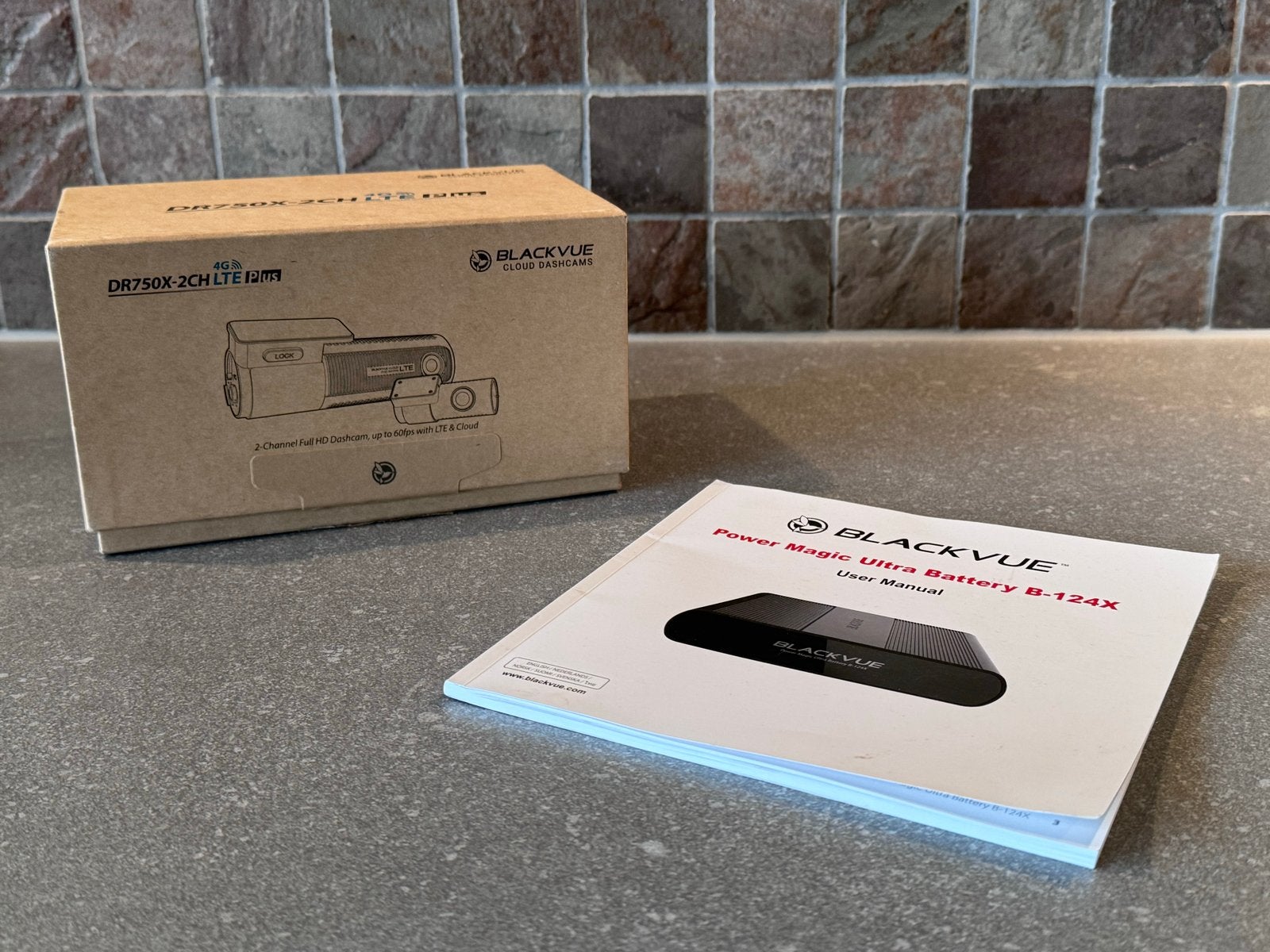 BlackVue DR750X-2CH LTE Plus Dashcam inclusief twee accu’s, Ophalen, Gebruikt