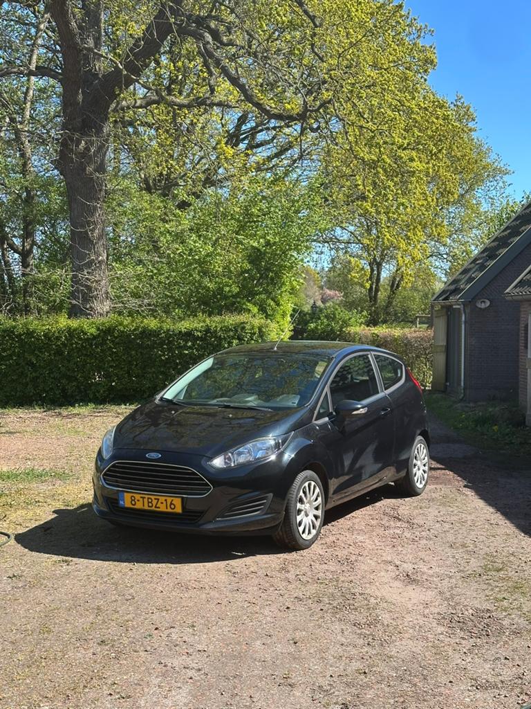 Ford Fiesta 1.0 Style 2014 Airco / Bluetooth | lage oliedruk, 31 €/maand, Origineel Nederlands, Handgeschakeld, Particulier