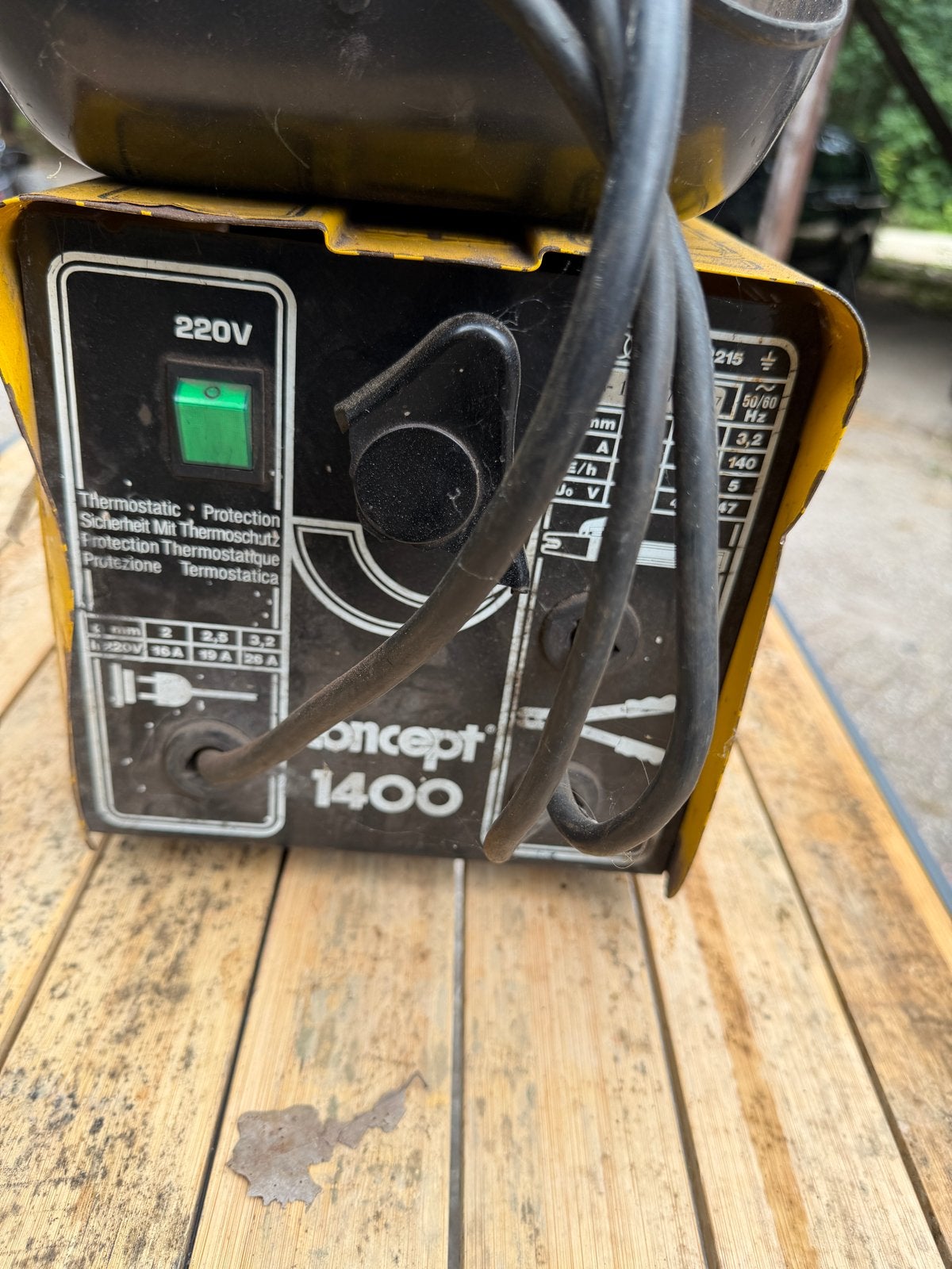 Gebruikte Concept 1400 lasapparaat met lasmasker, Ophalen of Verzenden, Gebruikt, Minder dan 150 ampère, Elektroden