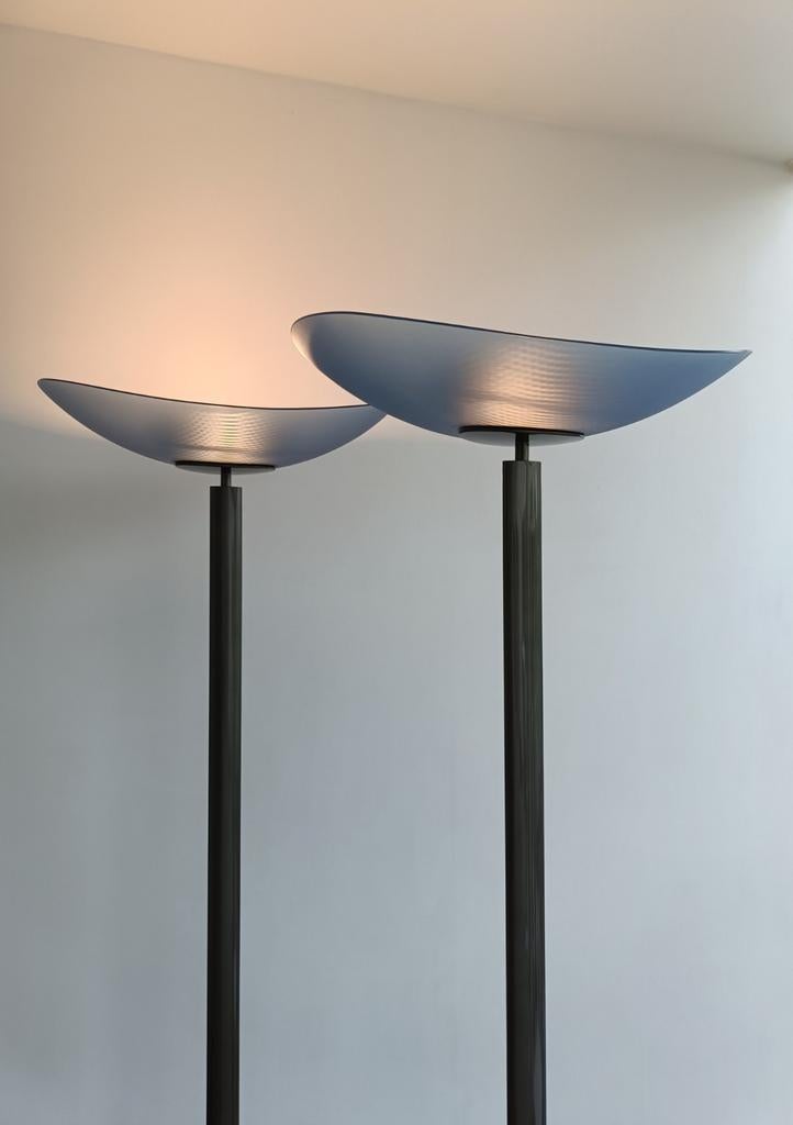Artemide Tebe vloerlampen, Huis en Inrichting, Lampen | Vloerlampen, Zo goed als nieuw, 150 tot 200 cm, Glas, Metaal, Overige materialen