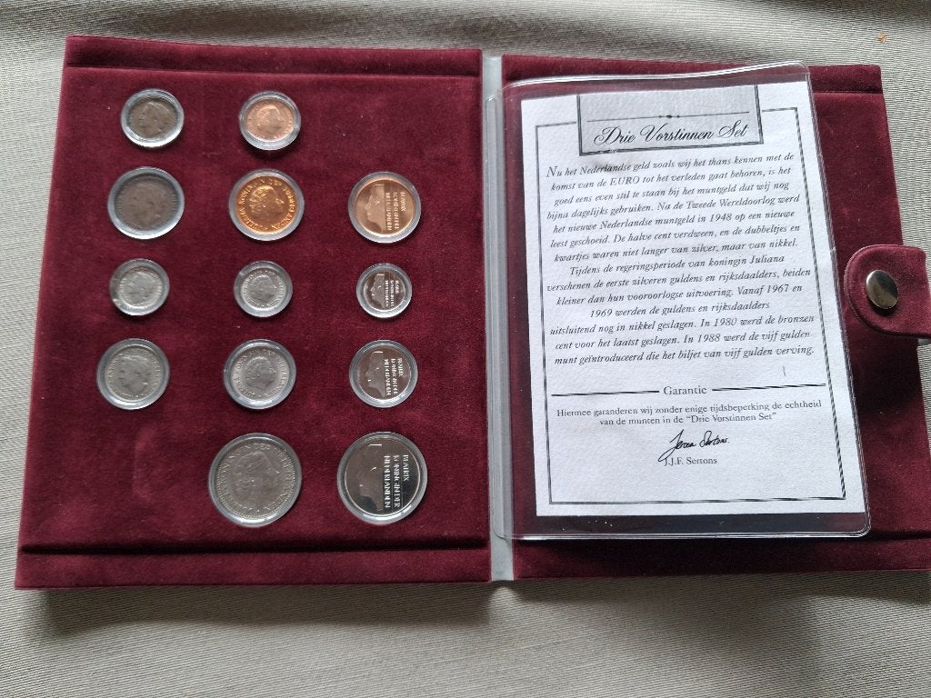 Drie Vorstinnen Set, Ophalen of Verzenden, Koningin Wilhelmina, 1 gulden, Setje
