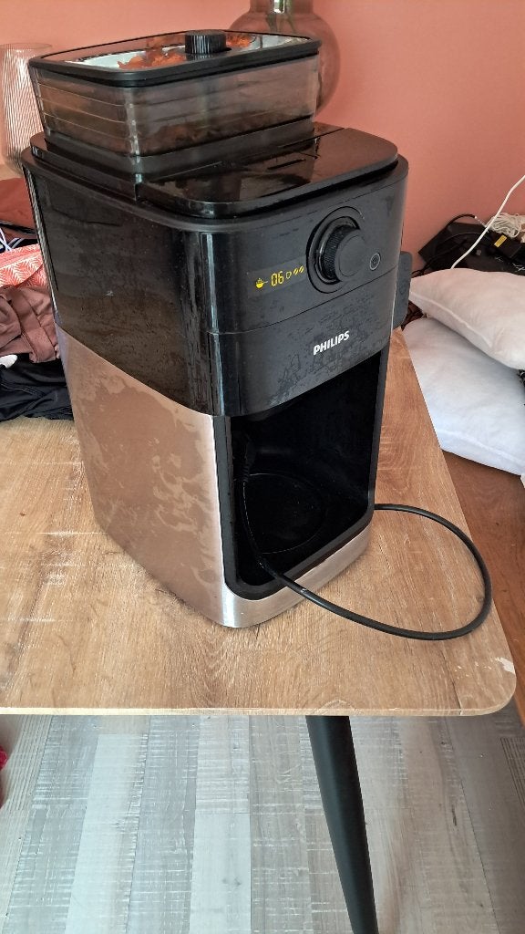 Philips koffiebonen koffiezetapparaat, Witgoed en Apparatuur, Gebruikt, Koffiemachine, 4 tot 10 kopjes, Koffiebonen