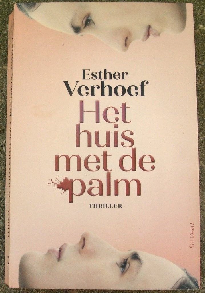 "Het huis met de palm" (Esther verhoef-2025), Ophalen of Verzenden, Zo goed als nieuw, Nederland