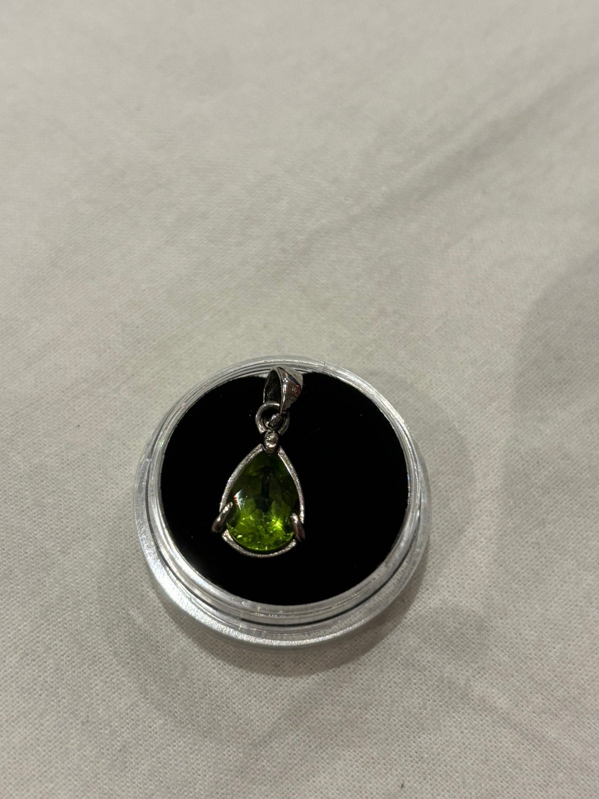 Natuurlijke Peridot hanger, Ophalen of Verzenden