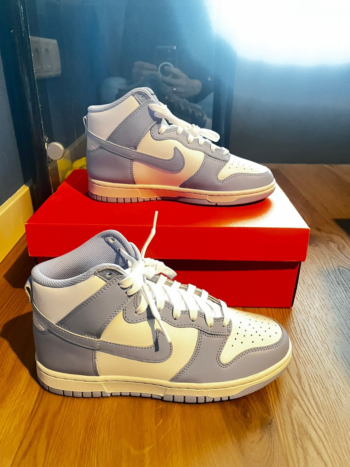Nike Dunk High Aluminium maat 39 W, Ophalen of Verzenden, Zo goed als nieuw, Sneakers of Gympen