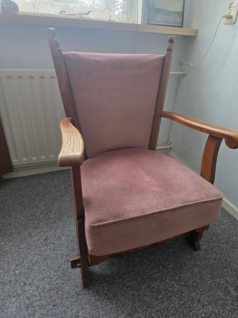 Vintage fauteuil (rookers stoel) met roze bekleding, Ophalen