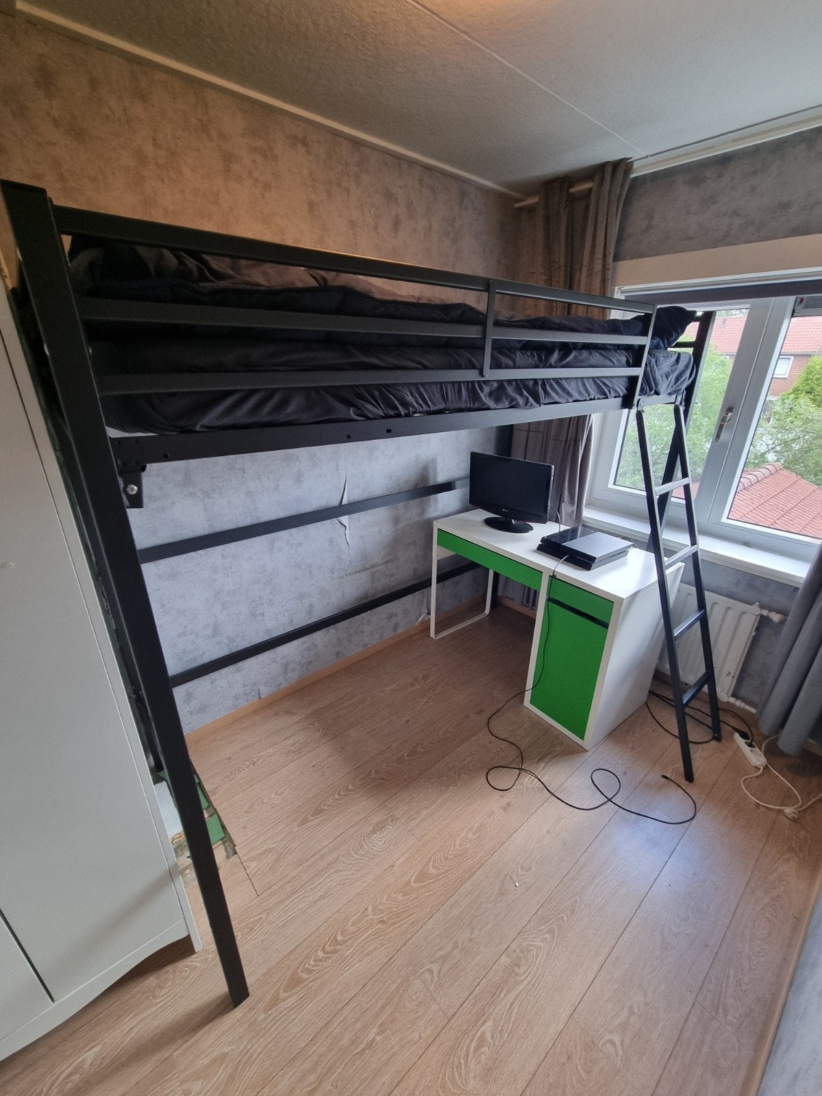 1 persoons hoogslaper  van ijzer grijs, Ophalen, Eenpersoons, 80 cm, Metaal