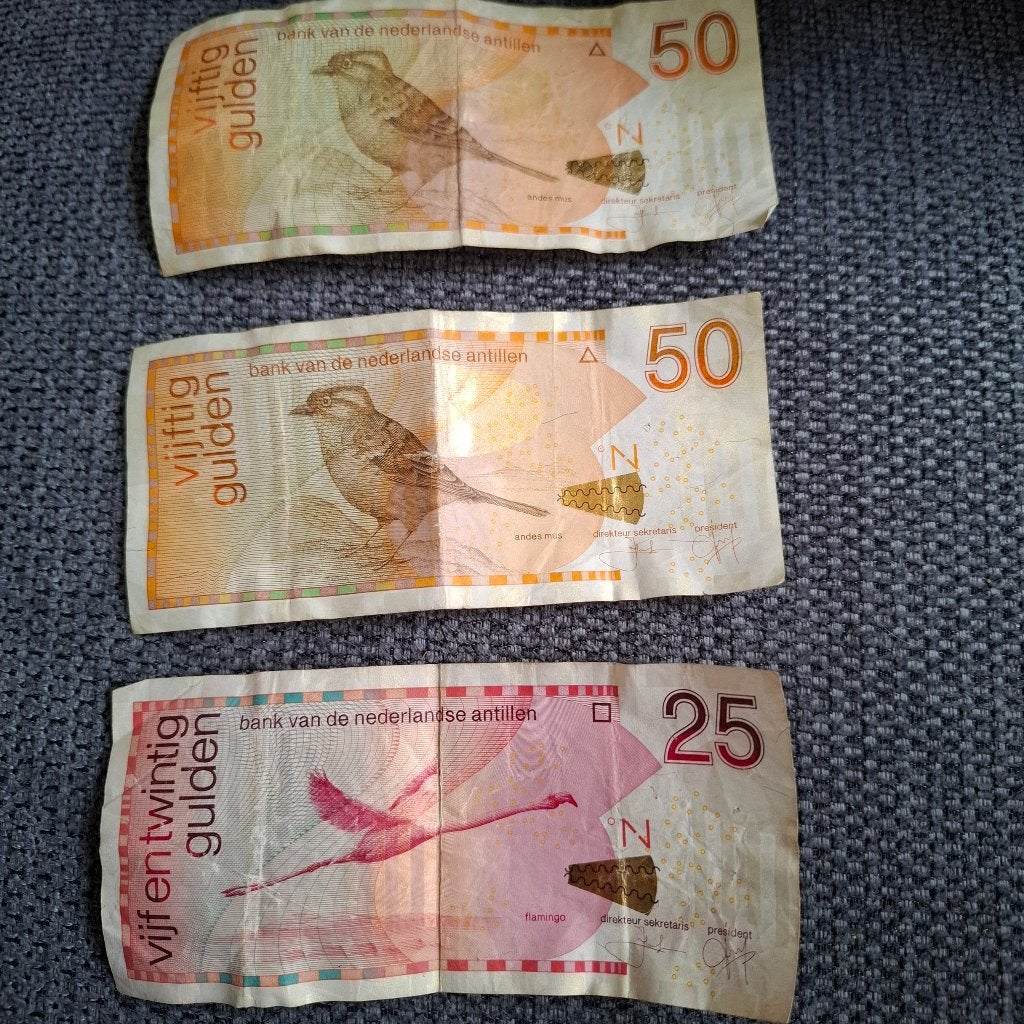 2x 50 gulden, 1x 25 gulden, Ophalen of Verzenden, Gestempeld