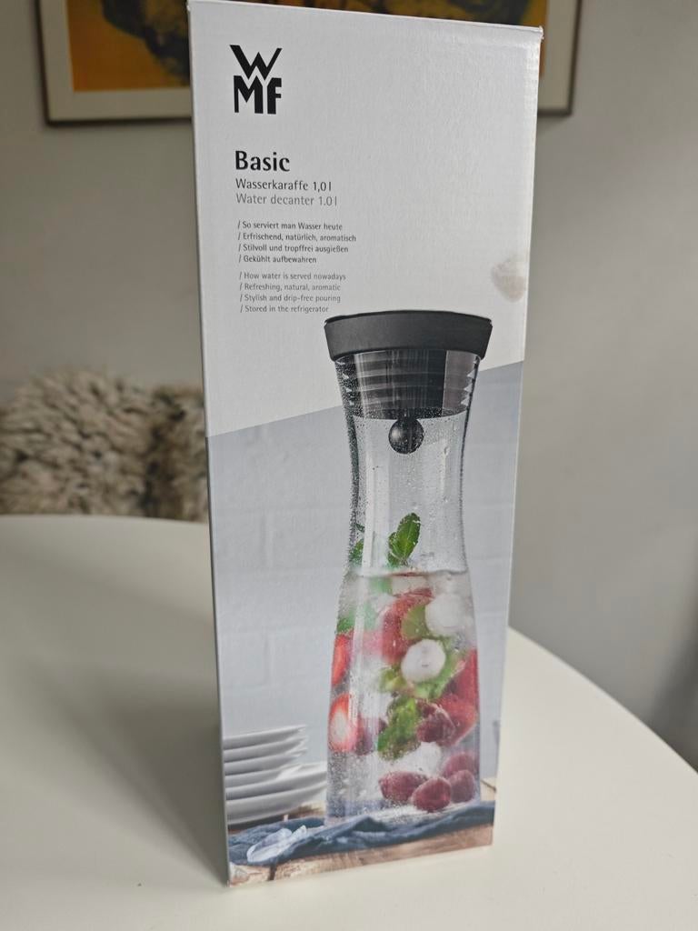 WMF waterkaraf 1 liter nieuw in de verpakking was €37,95, Overige materialen, Overige typen, Nieuw, Ophalen of Verzenden