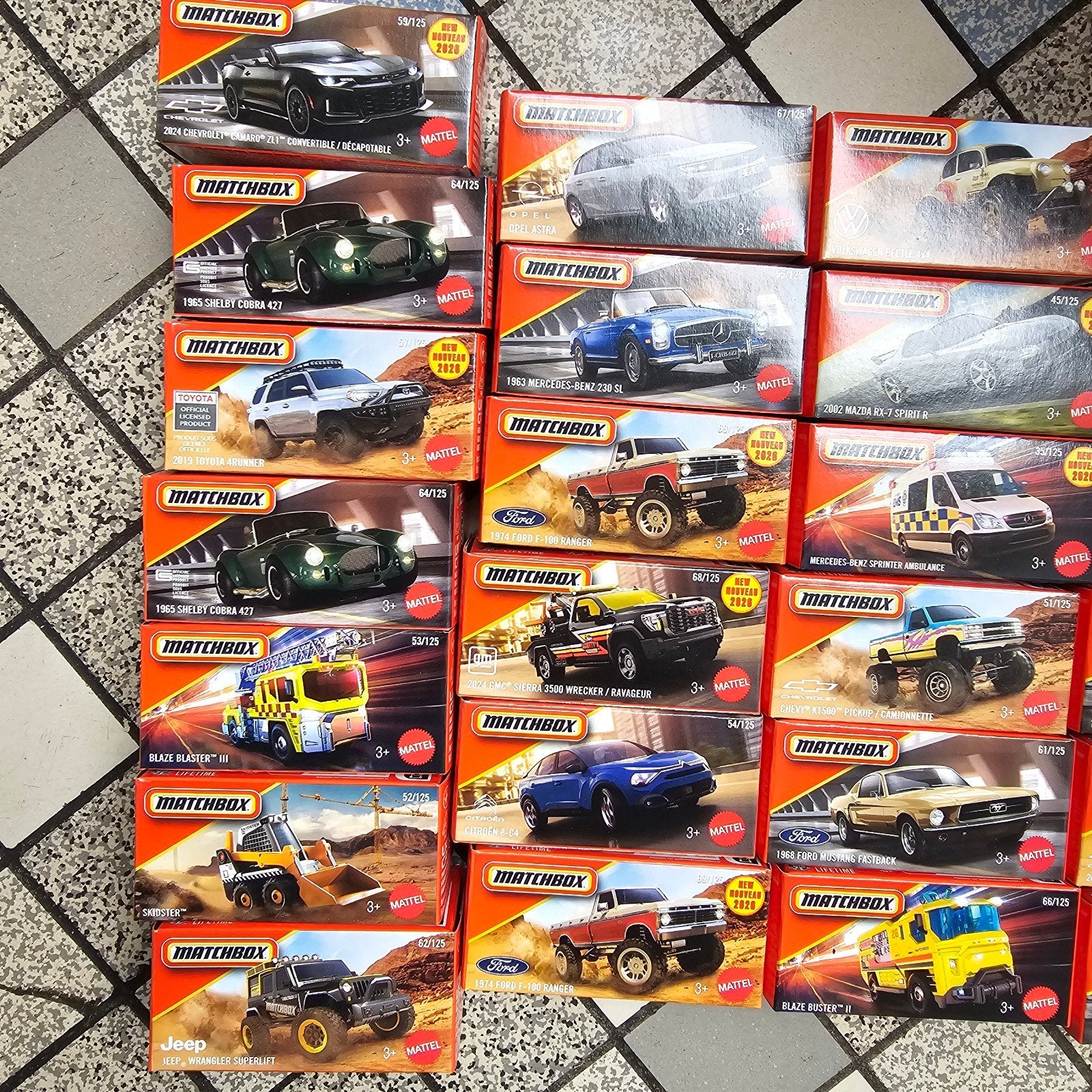 Matchbox auto's - Nieuw in doos - Diverse modellen, Nieuw, Ophalen of Verzenden, Mattel, Inc. 333 Continental Blvd El Segundo, CA 90245 USA
