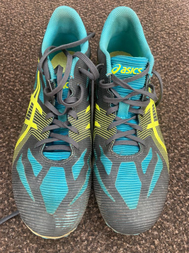 Asics spikes maat 42, Gebruikt, Ophalen of Verzenden, Spikes, Hardlopen