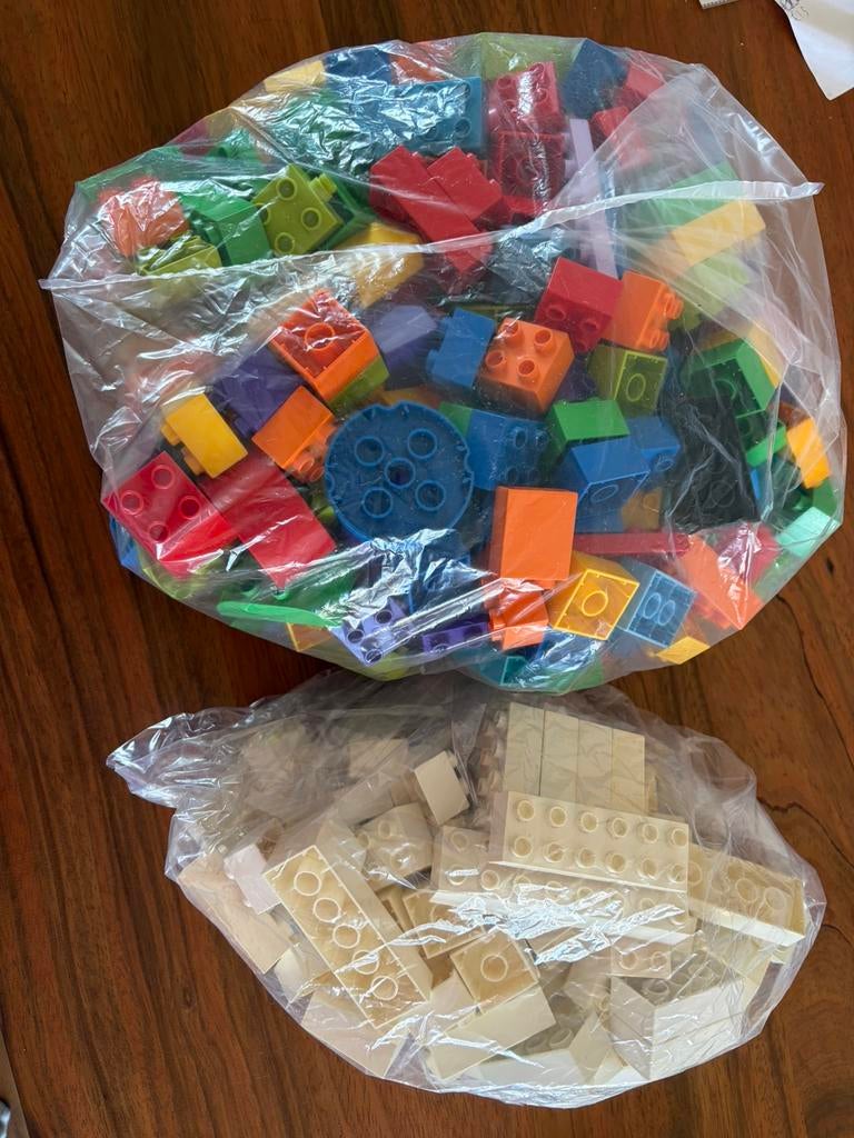 Duplo > 3 kilo blokjes + huisjes en platen, Ophalen, Gebruikt
